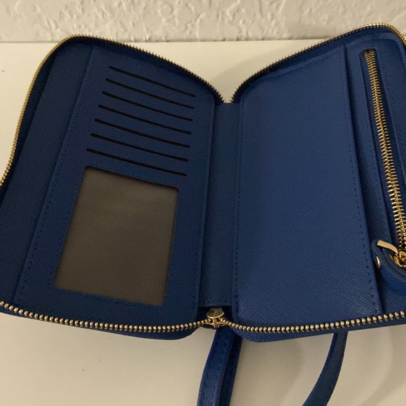 Wallet - Picture 3 of 3